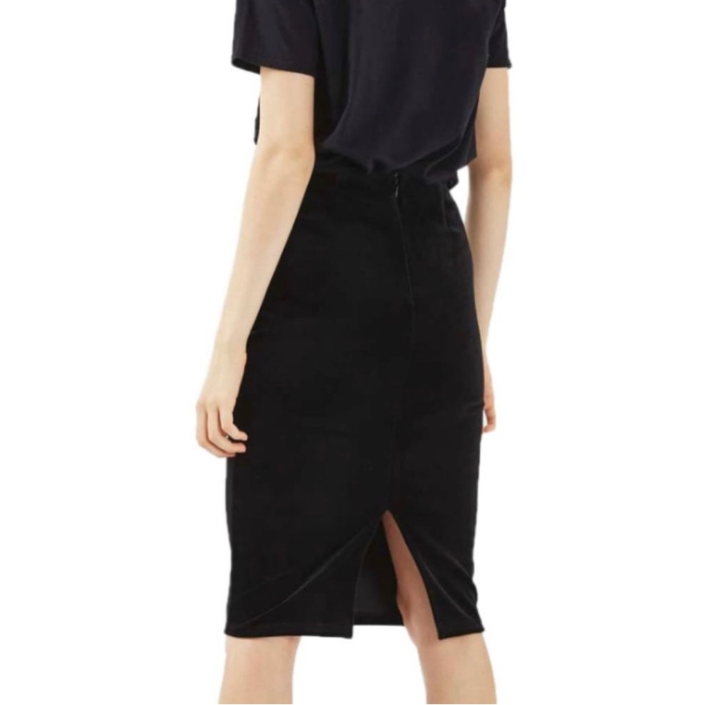 TOPSHOP • Velvet Pencil Skirt